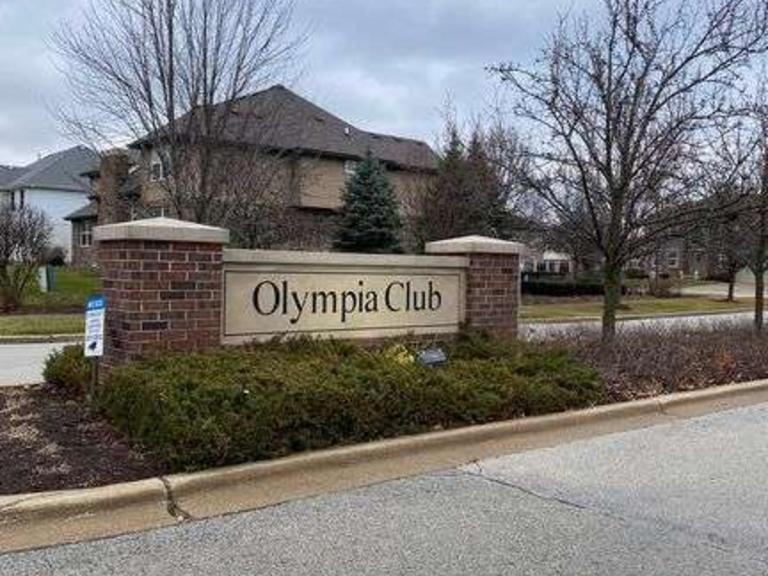 38 Residential Lots: Olympia Fields, IL